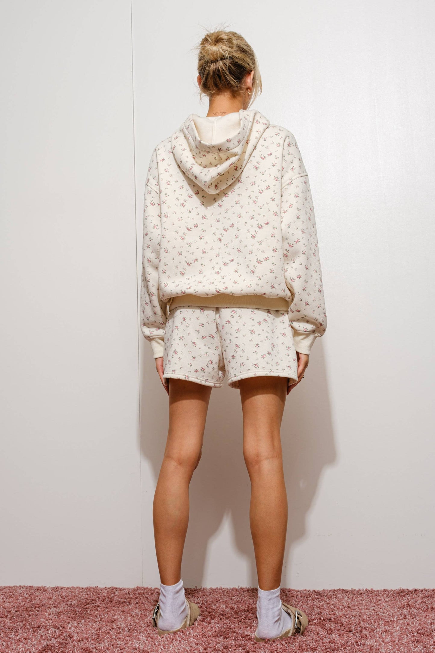 DITSY FLORAL SWEAT SHORTS