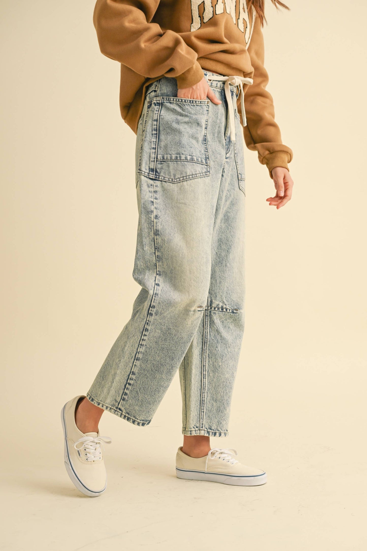 P4064 WASHED DENIM PANTS