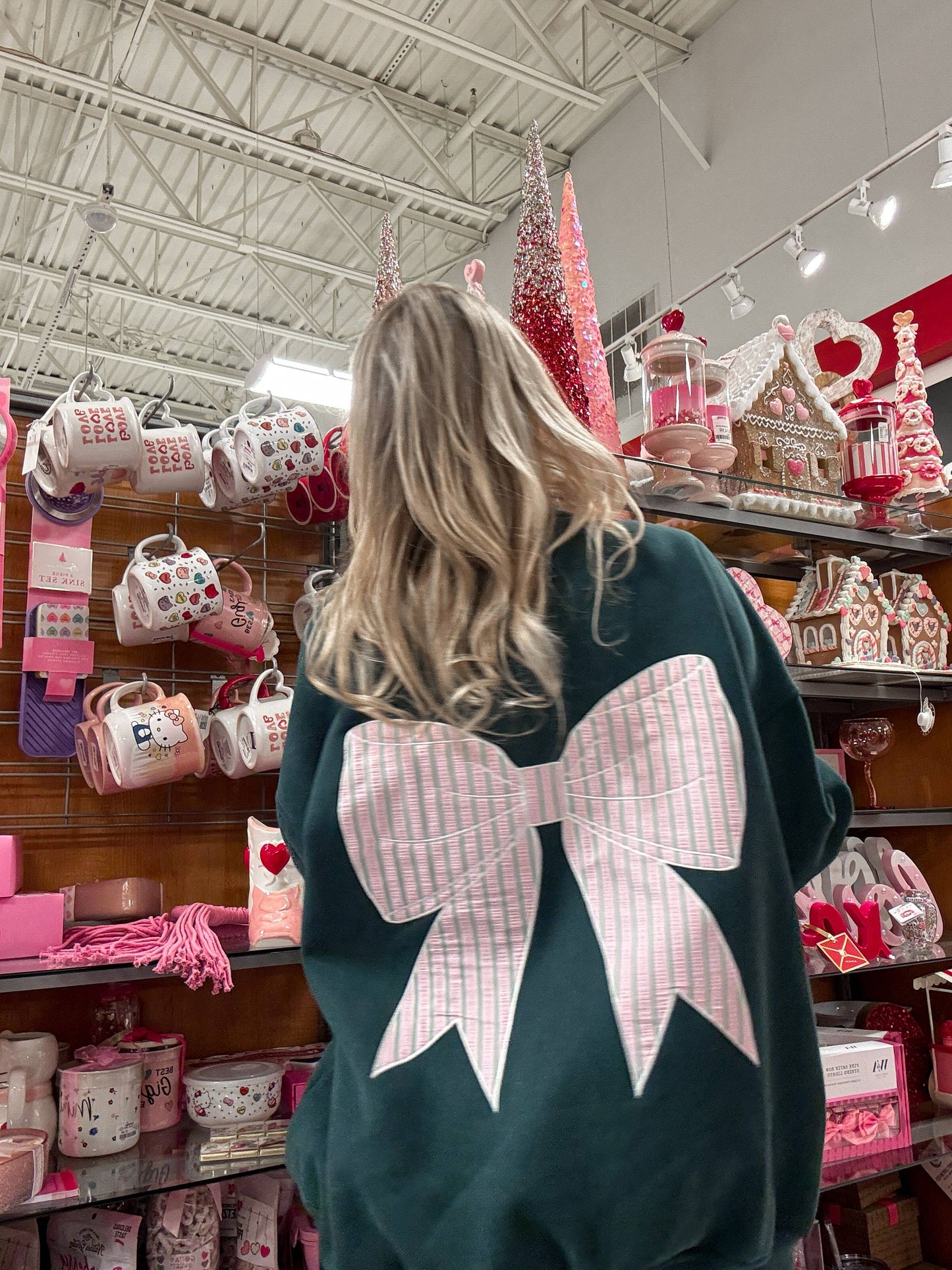 Winter Green Striped Bow Embroider Sweatshirt