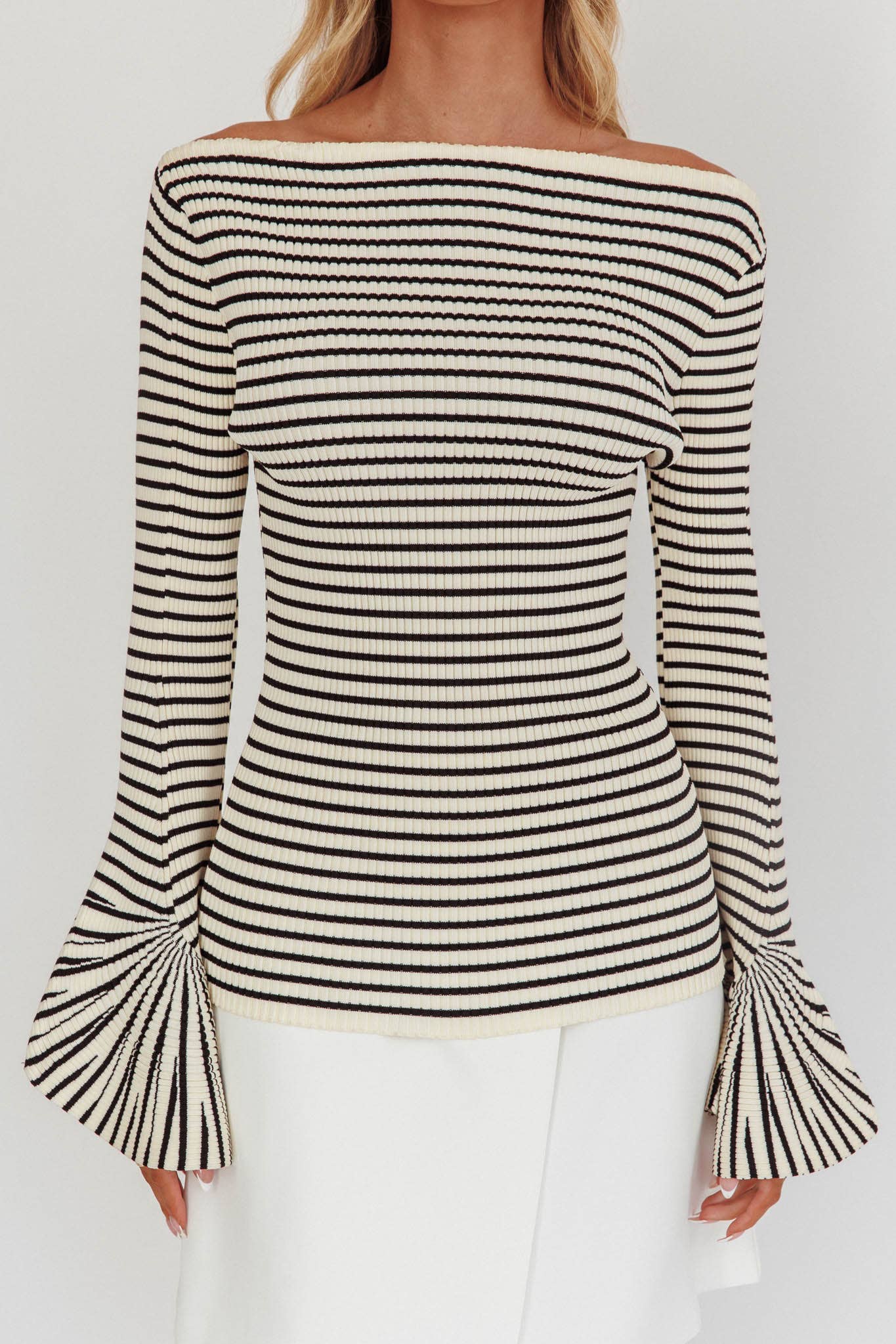 LONG SLEEVE STRIPED SWEATER / WA0002H01