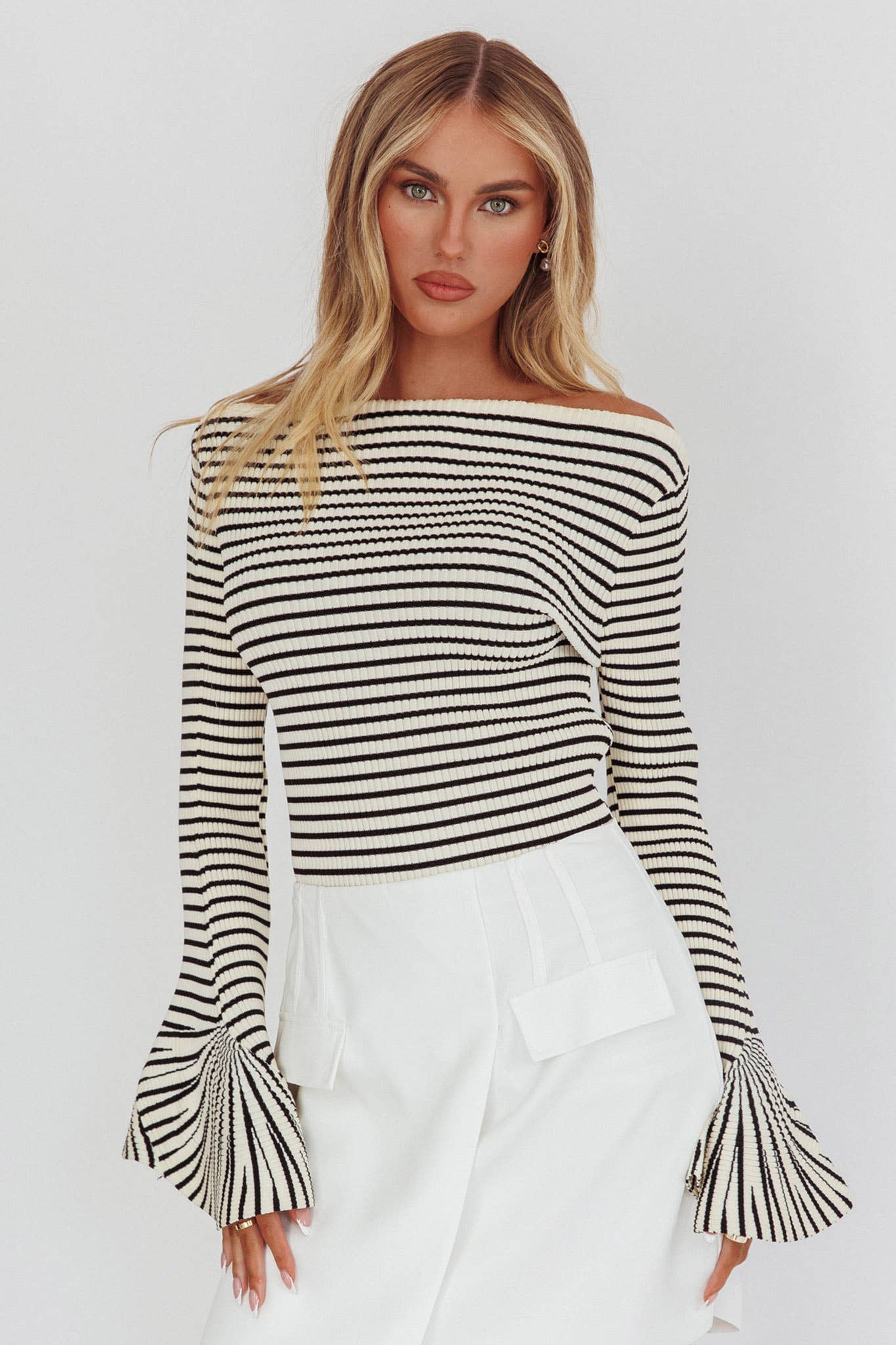 LONG SLEEVE STRIPED SWEATER / WA0002H01