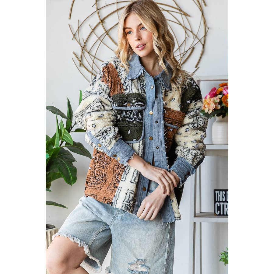 MIXED BANDANA PRINT LONG SLEEVE HOODED CROP JACKET