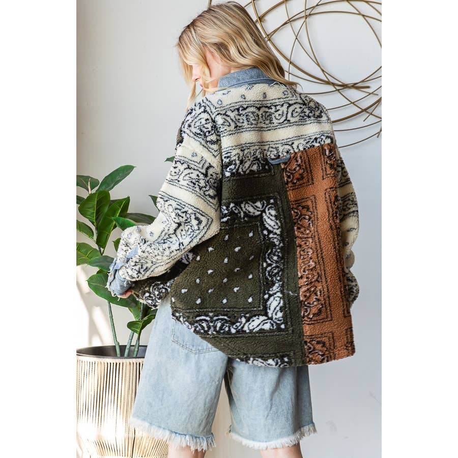 MIXED BANDANA PRINT LONG SLEEVE HOODED CROP JACKET