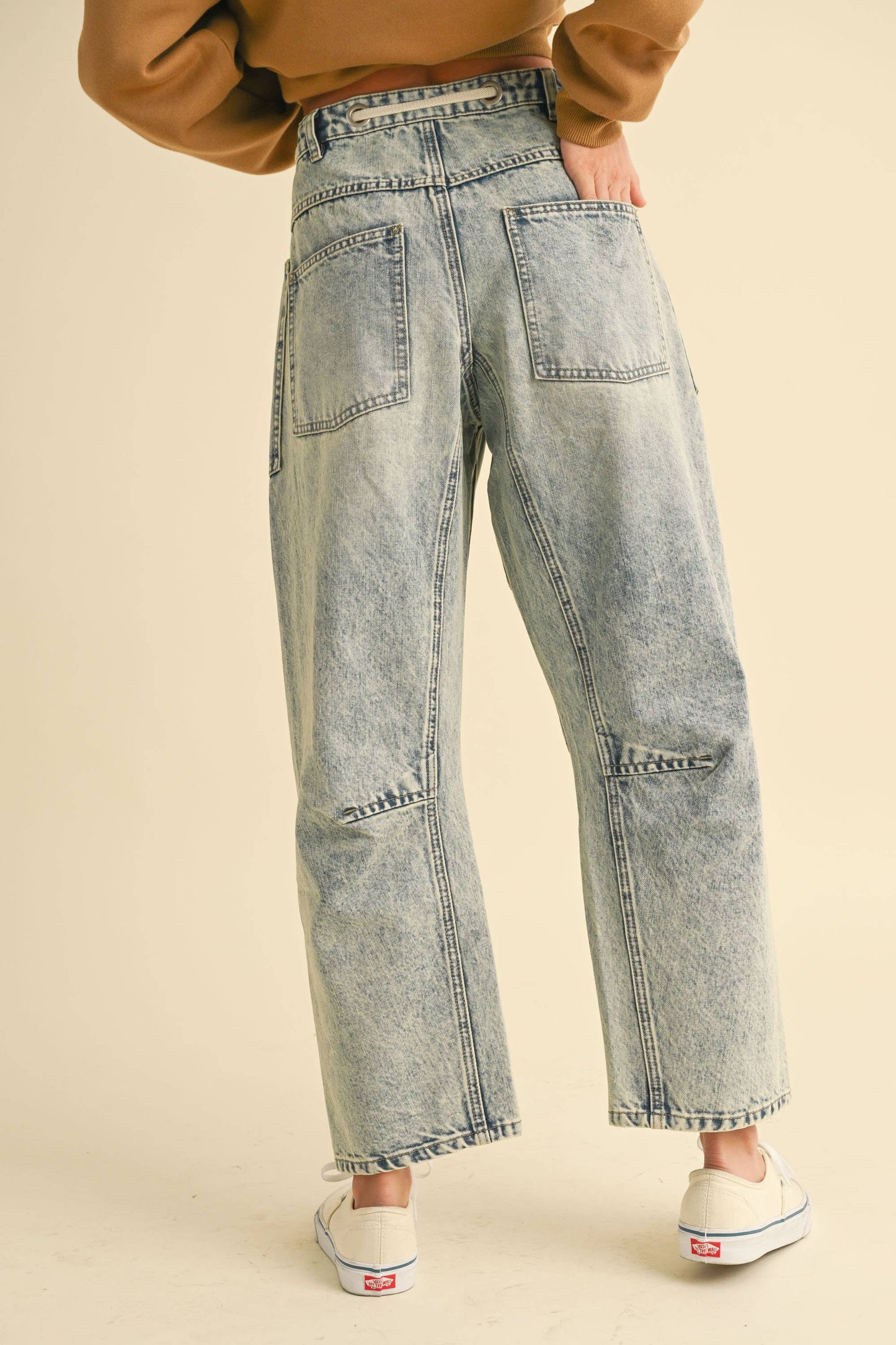 P4064 WASHED DENIM PANTS