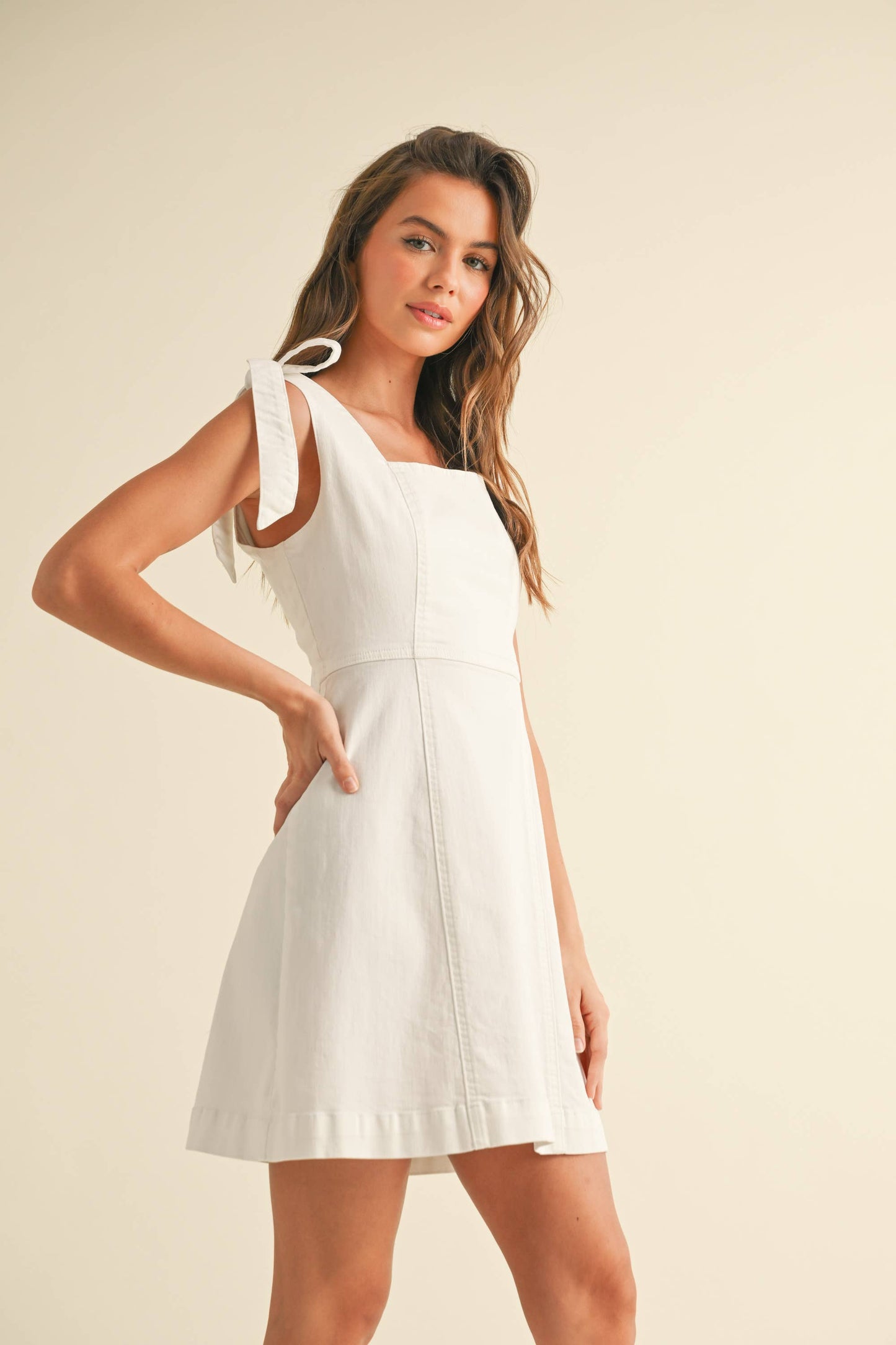 D4567 STRETCH COTTON TIE ON SLEEVE DRESS