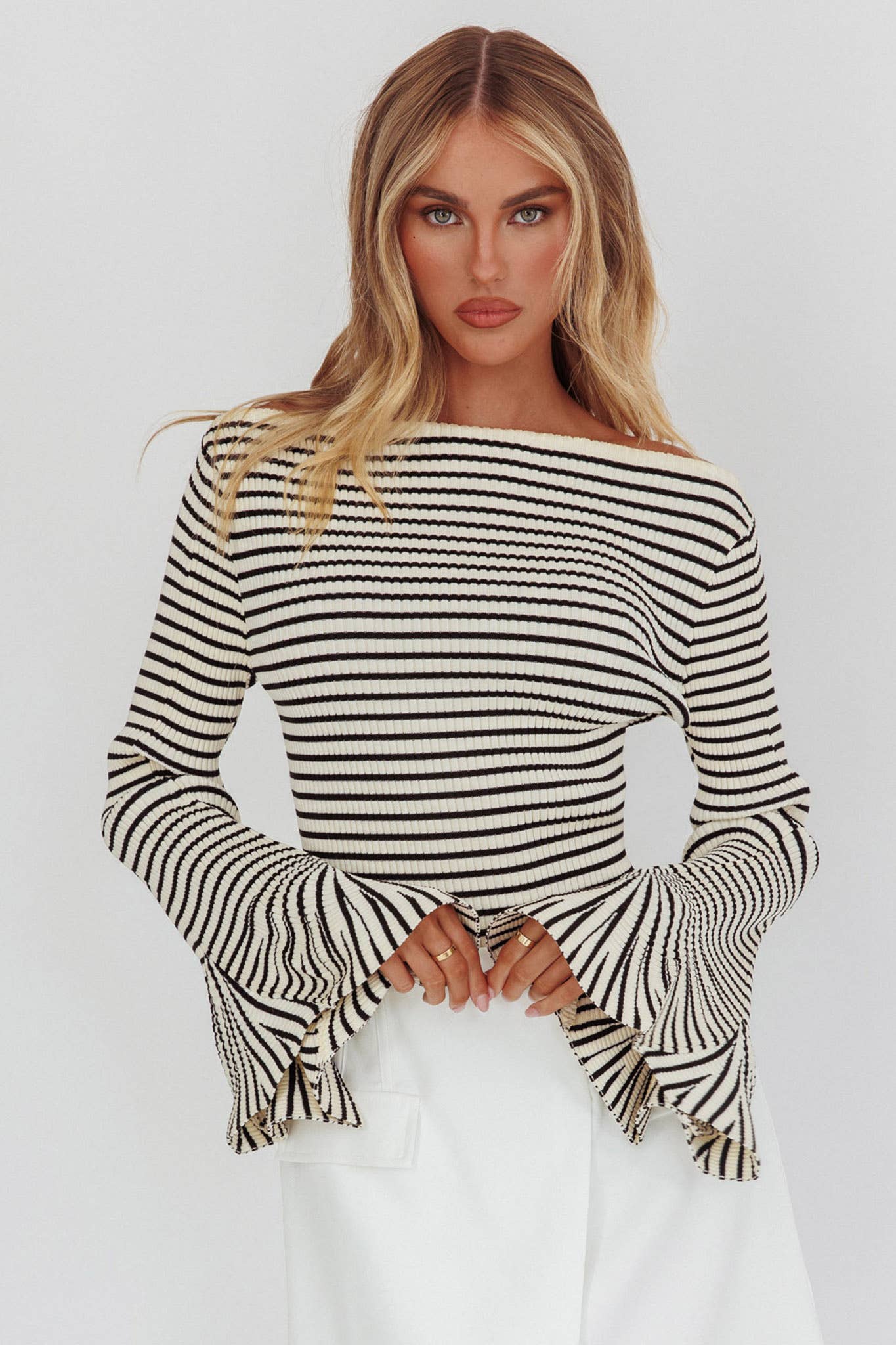 LONG SLEEVE STRIPED SWEATER / WA0002H01