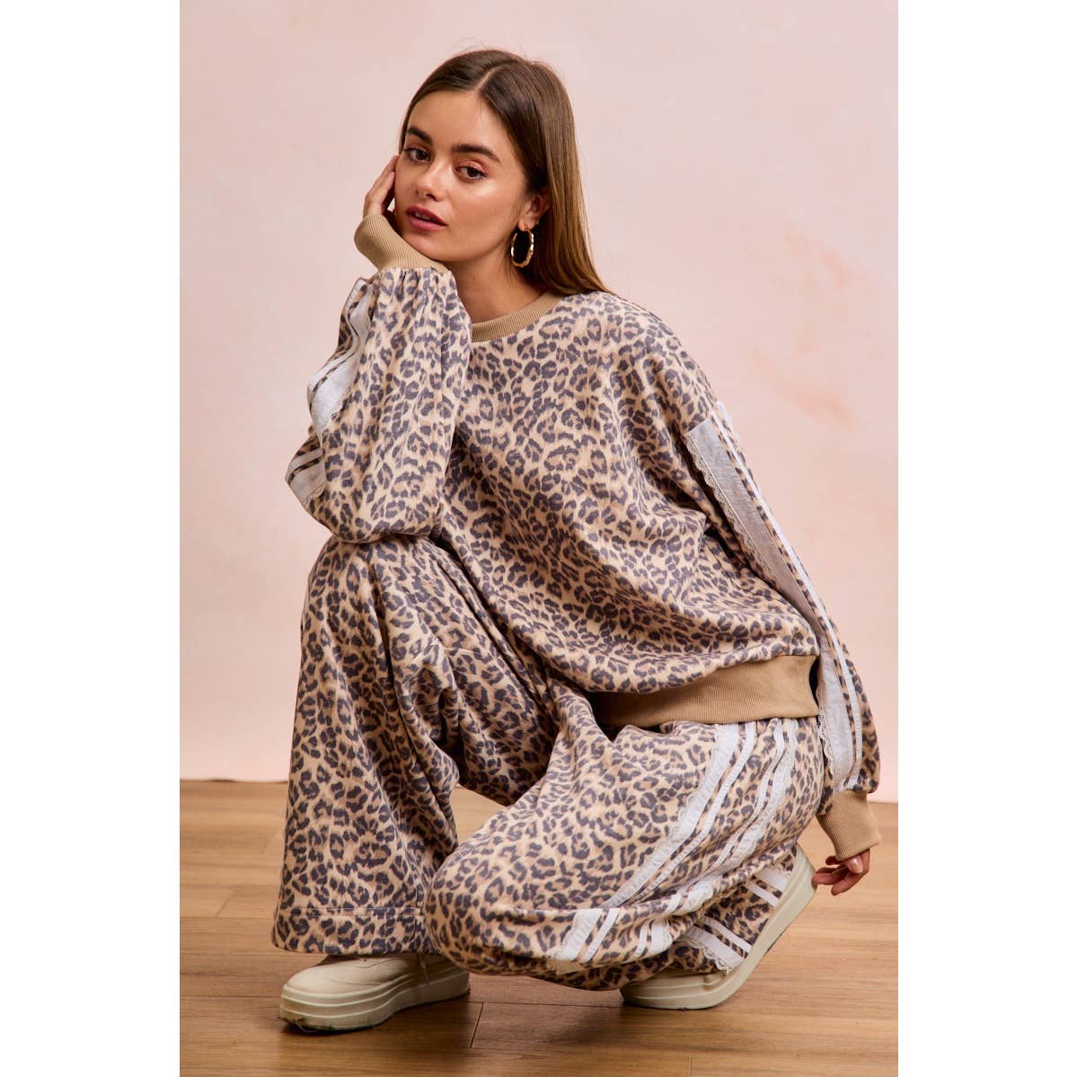 LEOPARD FRENCH TERRY LACE CONTRAST SWEATSHIRT TOP: LEOPARD