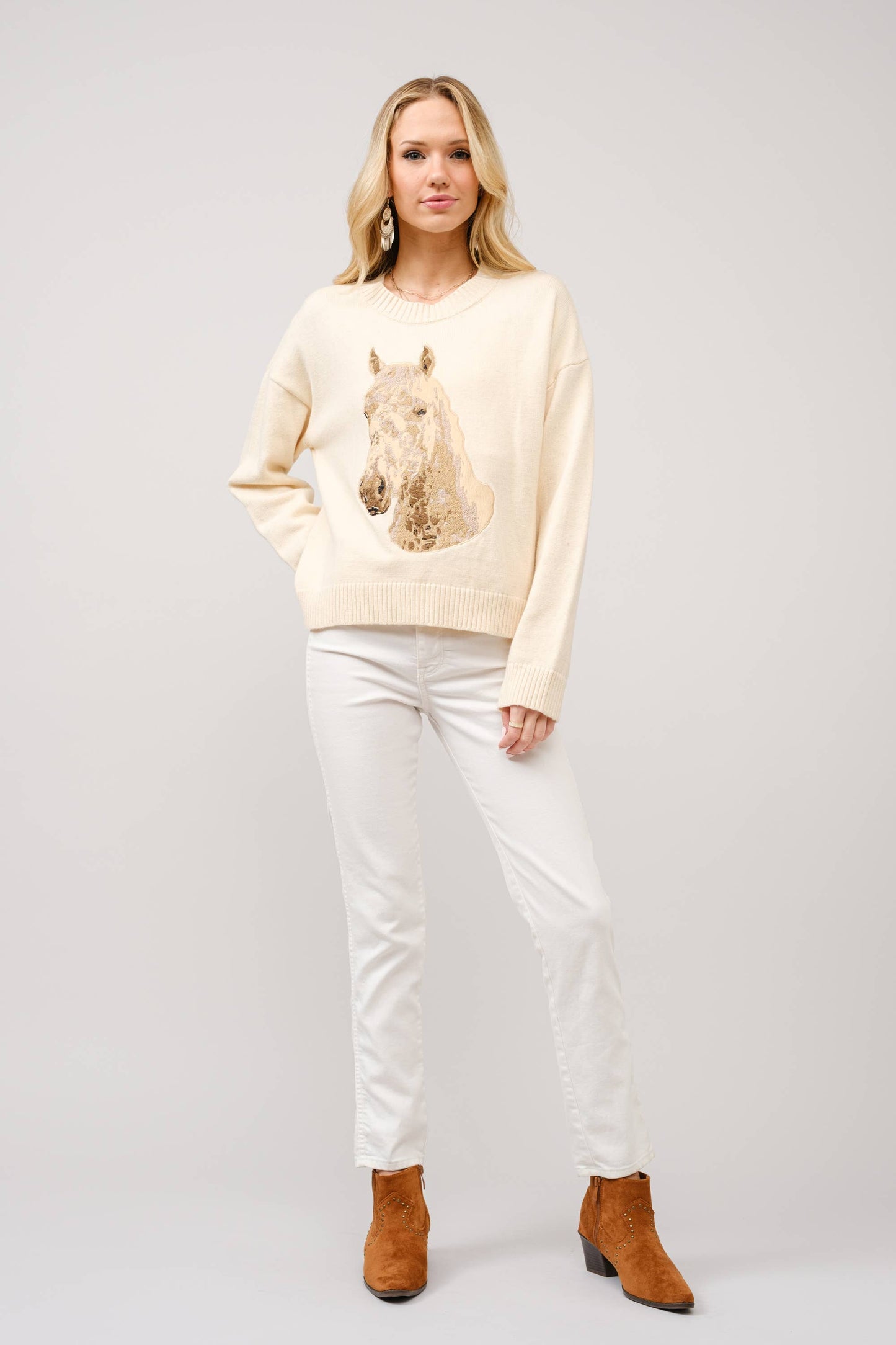 36323W - Embroidered Horse Crew Neck Sweater