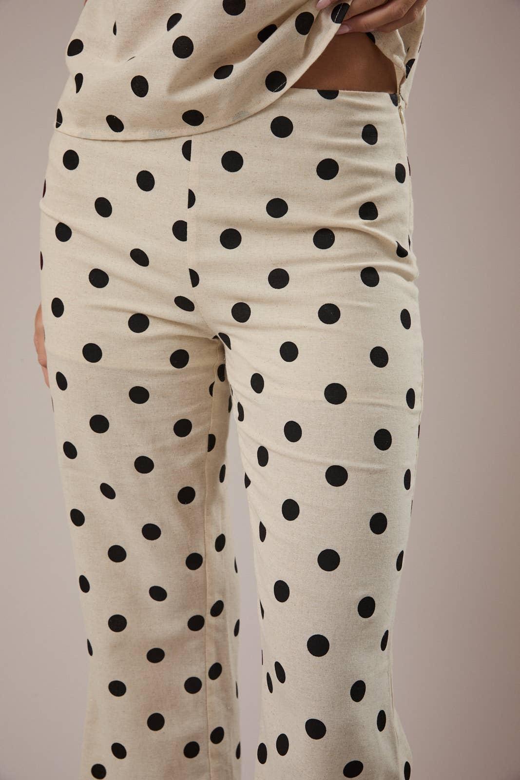 LOW WAIST CROP PANTS