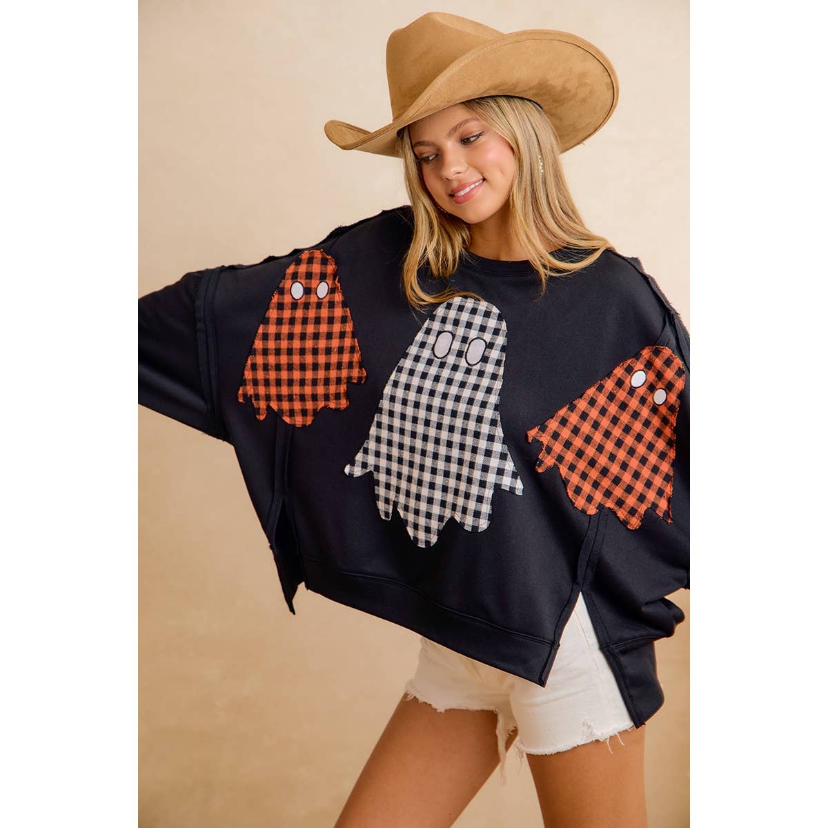 OCT 1st SHIP OVERSIZED PLAID GHOST APPLIQUE HALLOWEEN SWEATSHIRT: BLACK