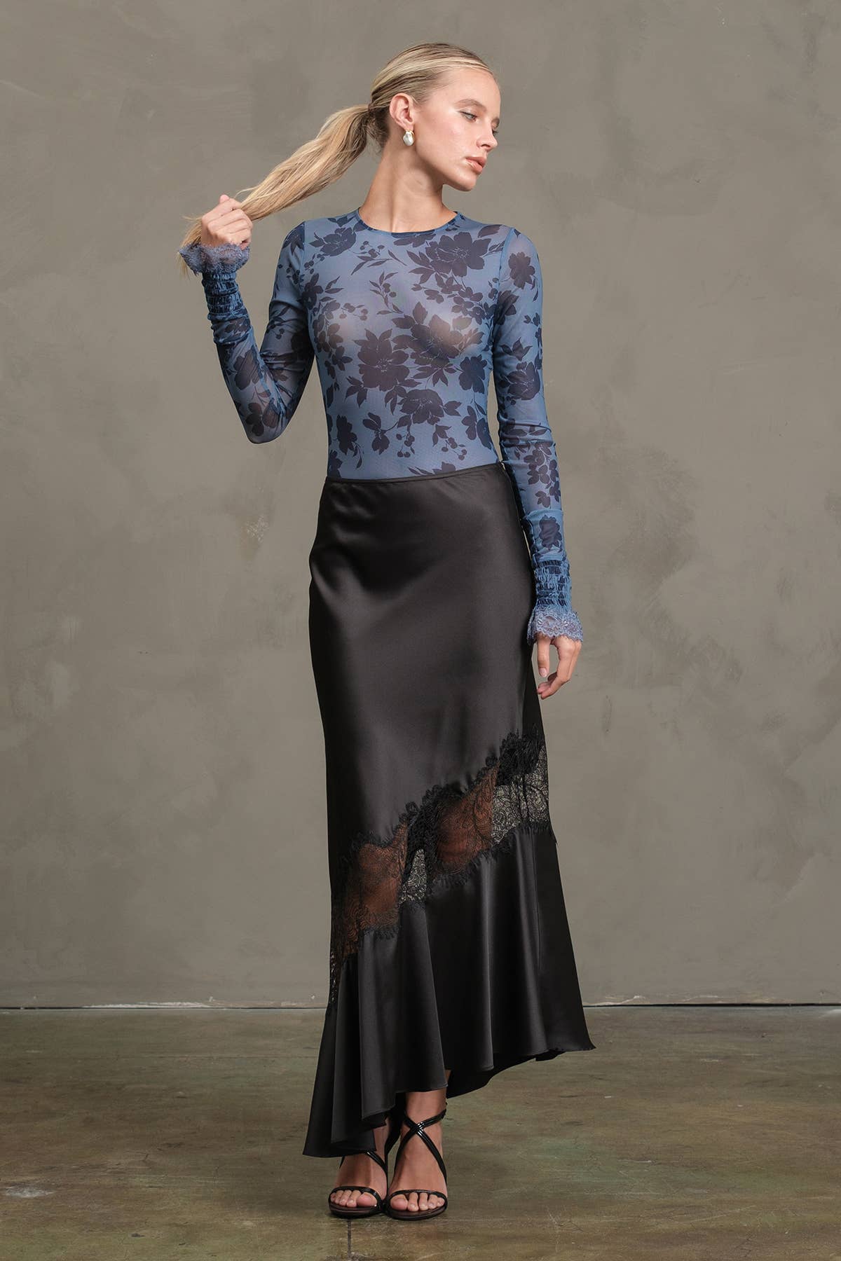STARLIGHT Lace Panel Skirt