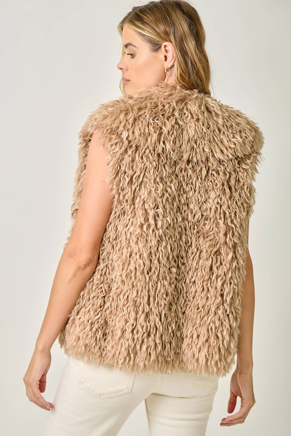 MOCHA LATTE  Shaggy Faux Fur Vest