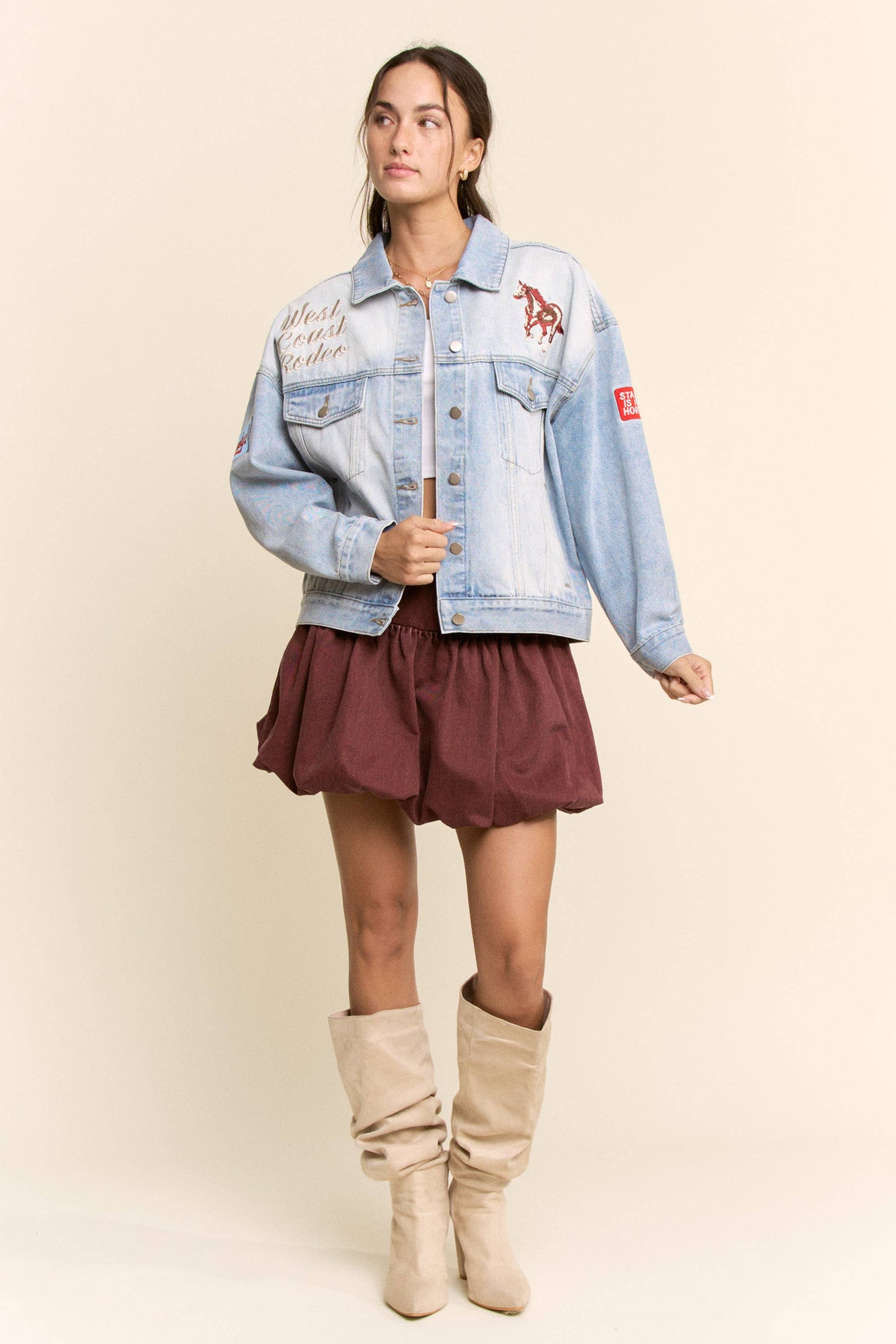 EMBROIDERED WESTERN DENIM TRUCKER JACKET: Light Denim smalls are July SHIP!