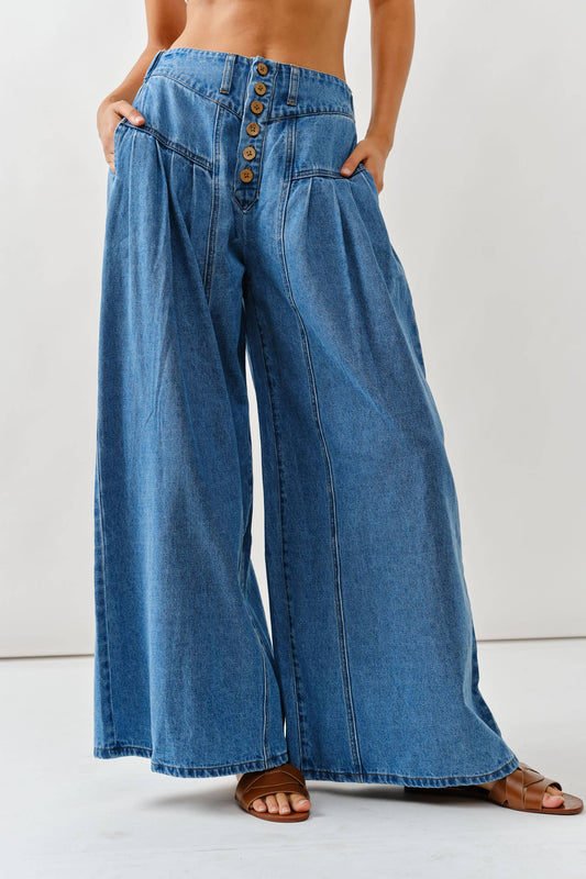 AJP5039 FRONT BUTTON DOWN FLARE JEANS