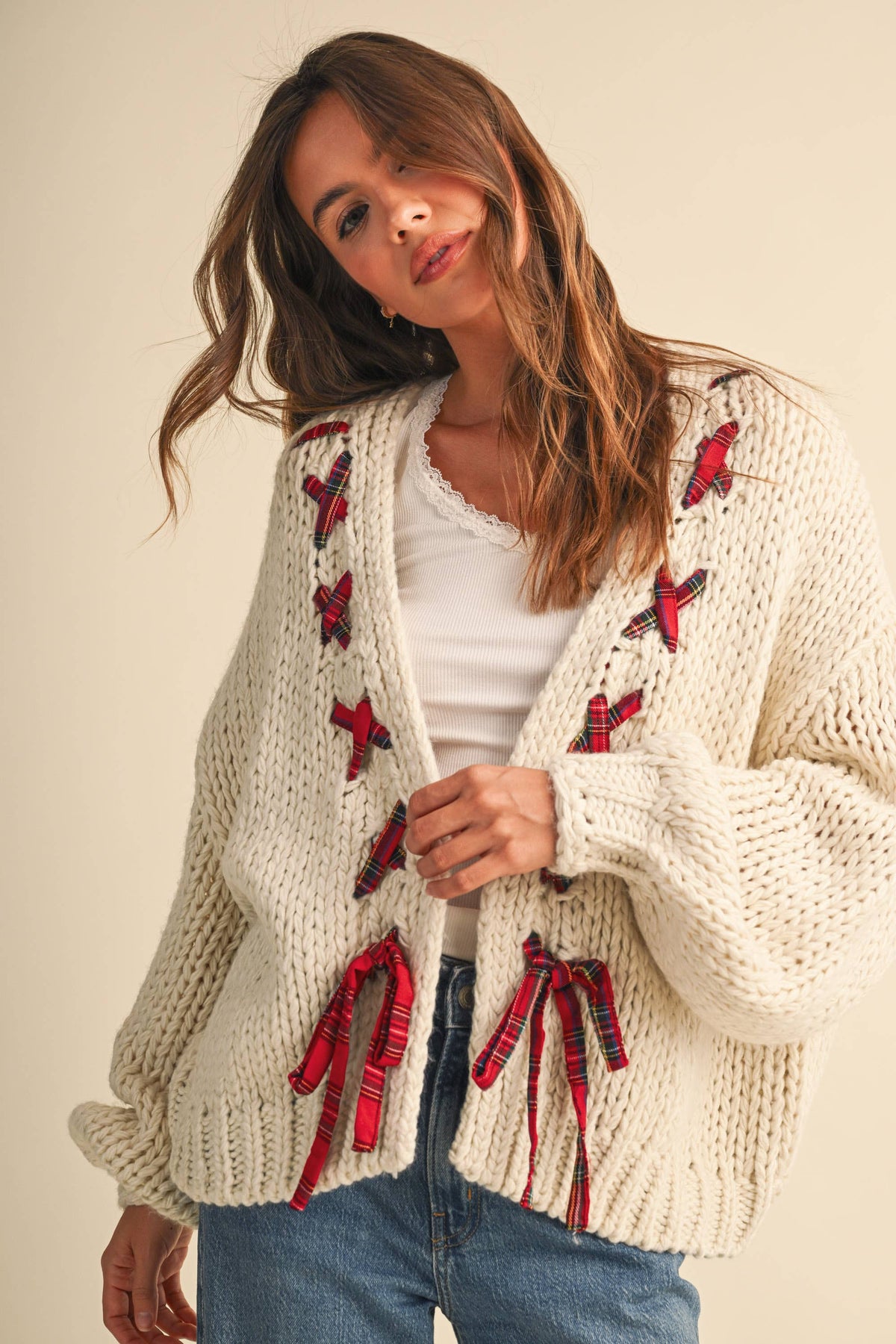 IJ1862-A  TARTAN PATTERN BRAIDED CHUNKY KNIT CARDIGAN