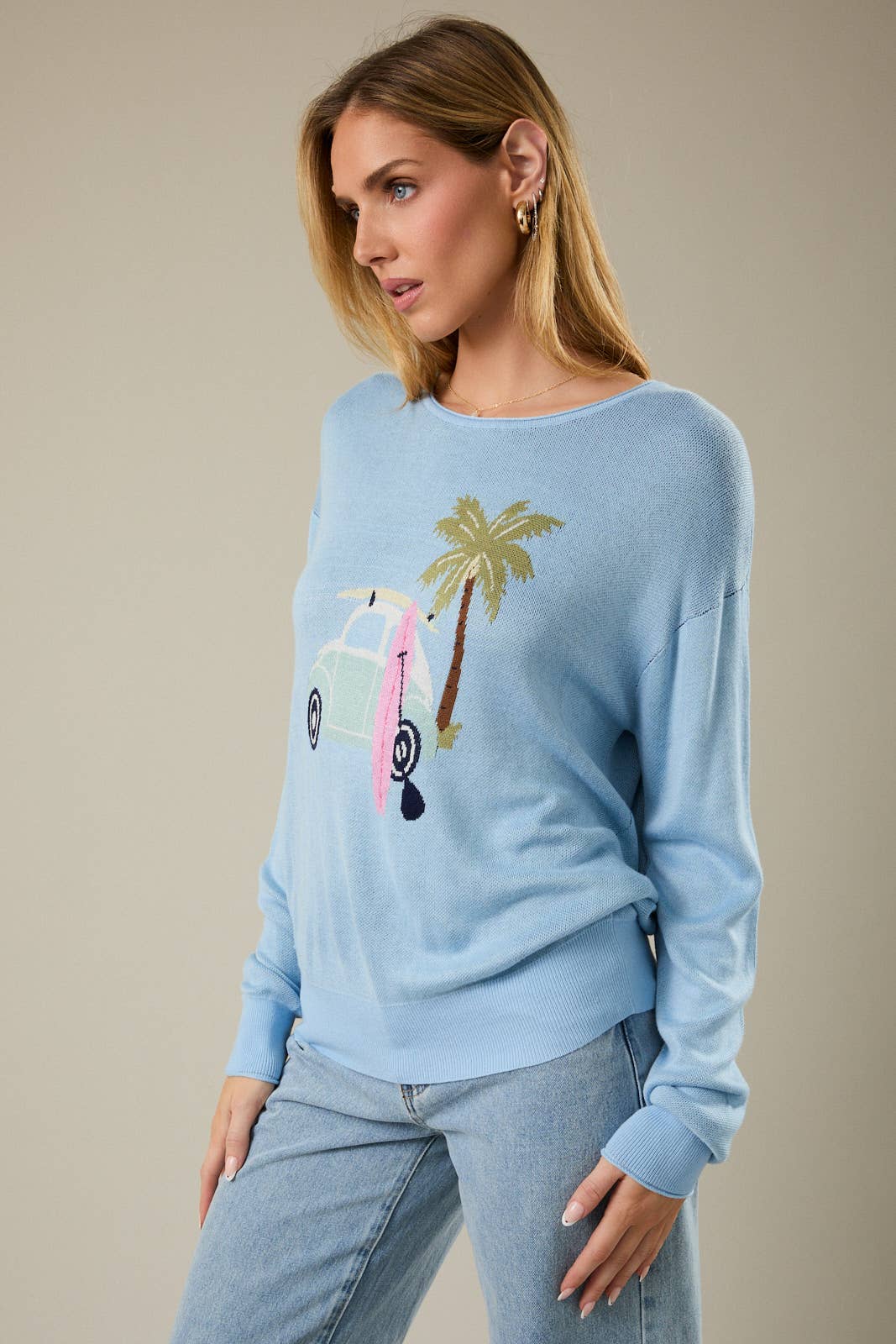 ROUND ROLL UP NECK & SLEEVE "SURF CAR" GRAPHIC SWEATER