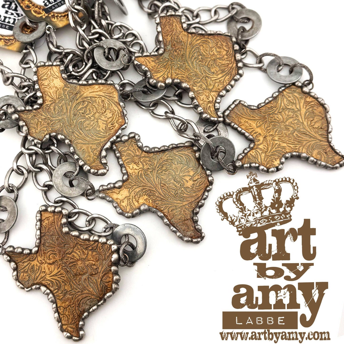 Sandy Texas Brooklyn: Darker Tooled Floral