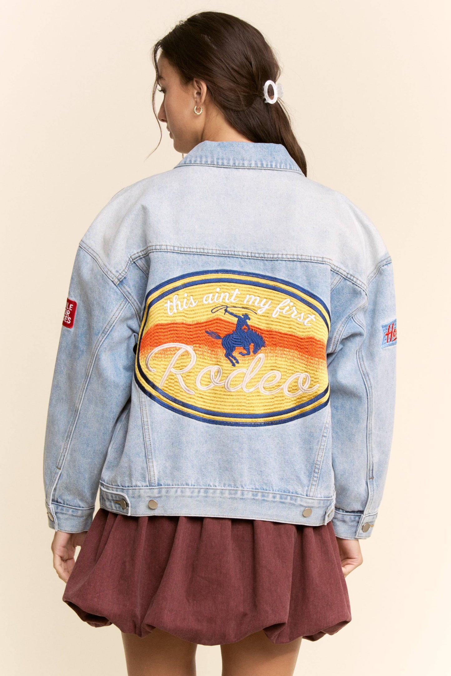EMBROIDERED WESTERN DENIM TRUCKER JACKET: Light Denim smalls are July SHIP!