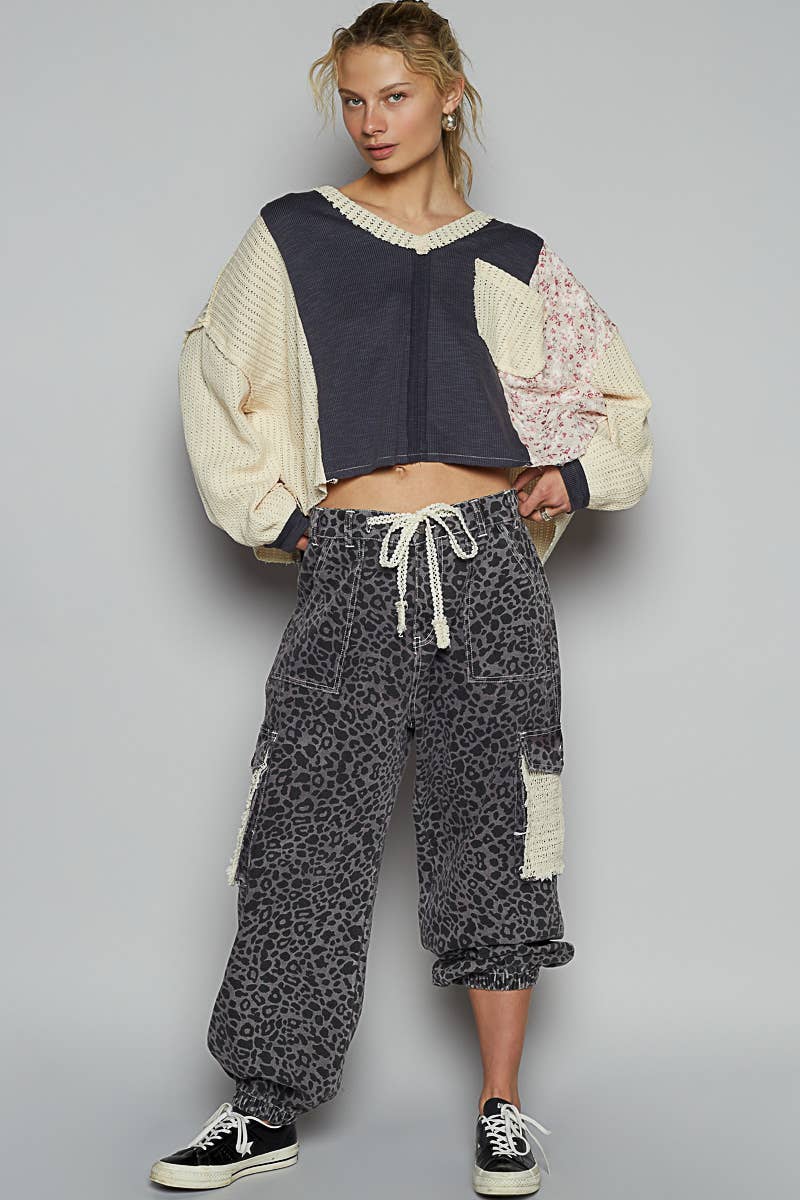 Vintage wash V-neck floral ribbed knit top SALE