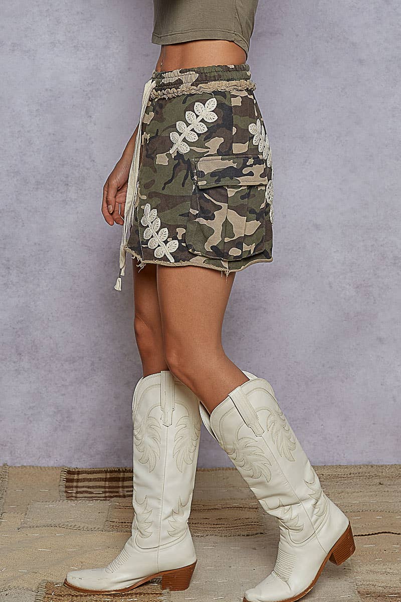 JUNE Ship - POLCamo printed exaggerated cargo pockets crochet mini skirt