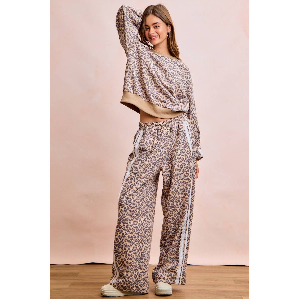 LEOPARD FRENCH TERRY LACE CONTRAST SWEATSHIRT TOP: LEOPARD