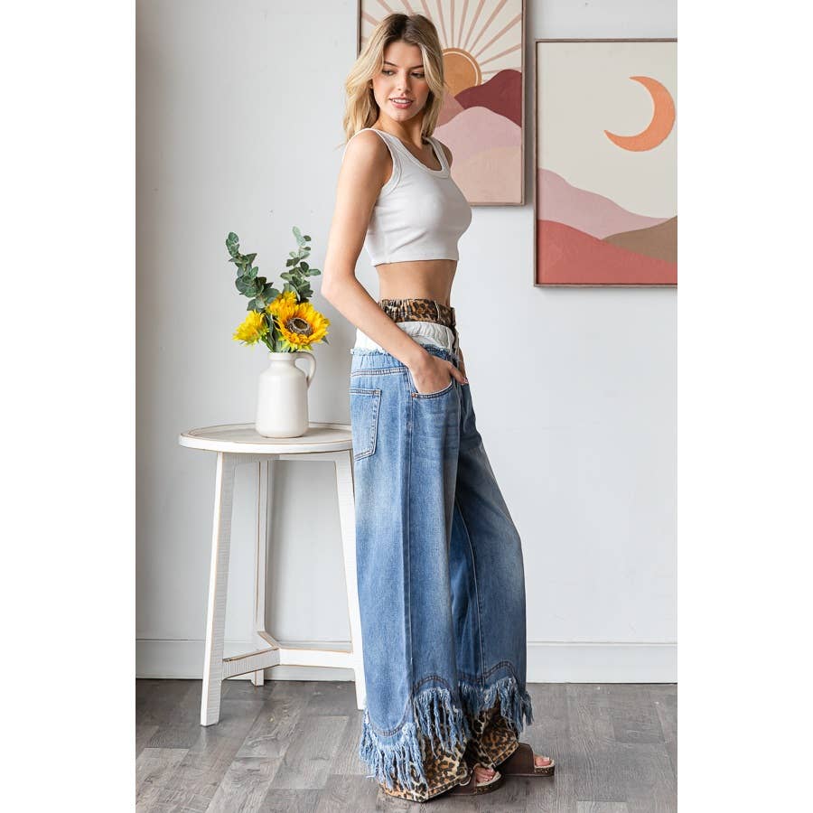 WASHED DOUBLED WAIST WITH FRAYED HEM JEANS