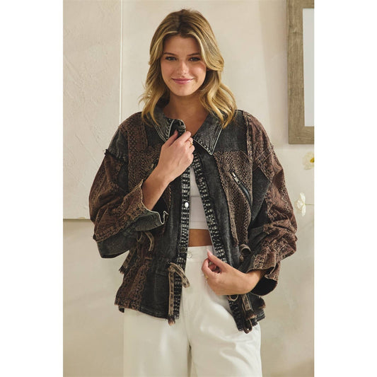 WASHED LACE MIX UTILITY JACKET: BLACK