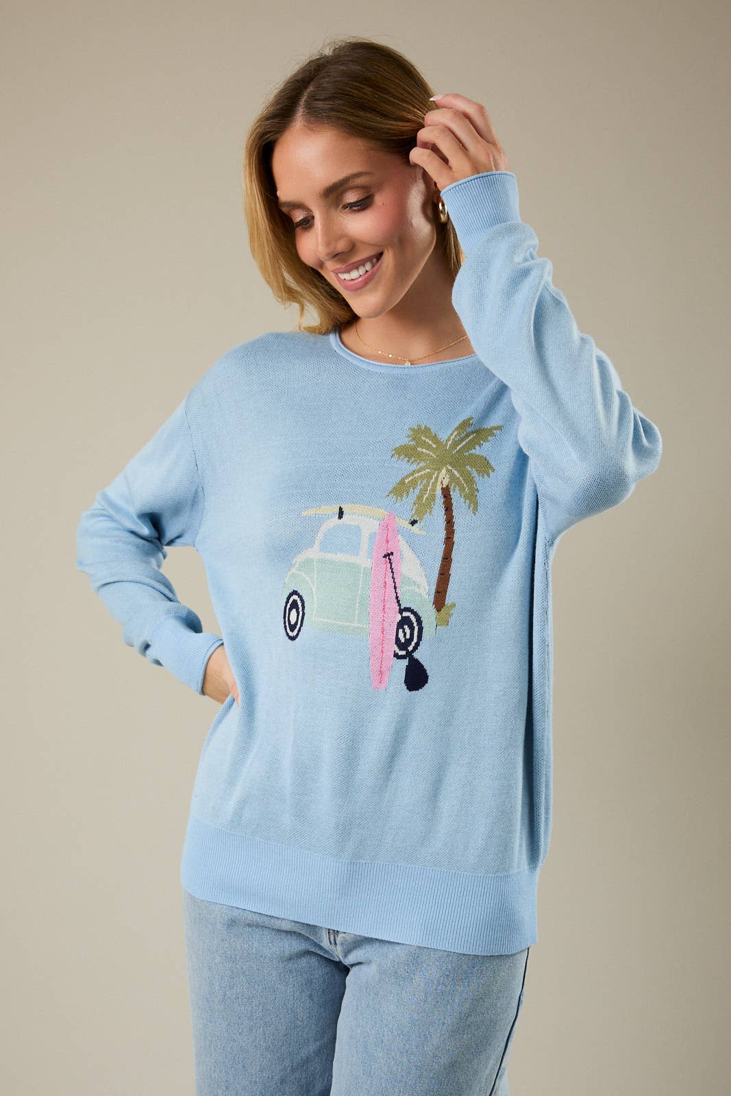 ROUND ROLL UP NECK & SLEEVE "SURF CAR" GRAPHIC SWEATER