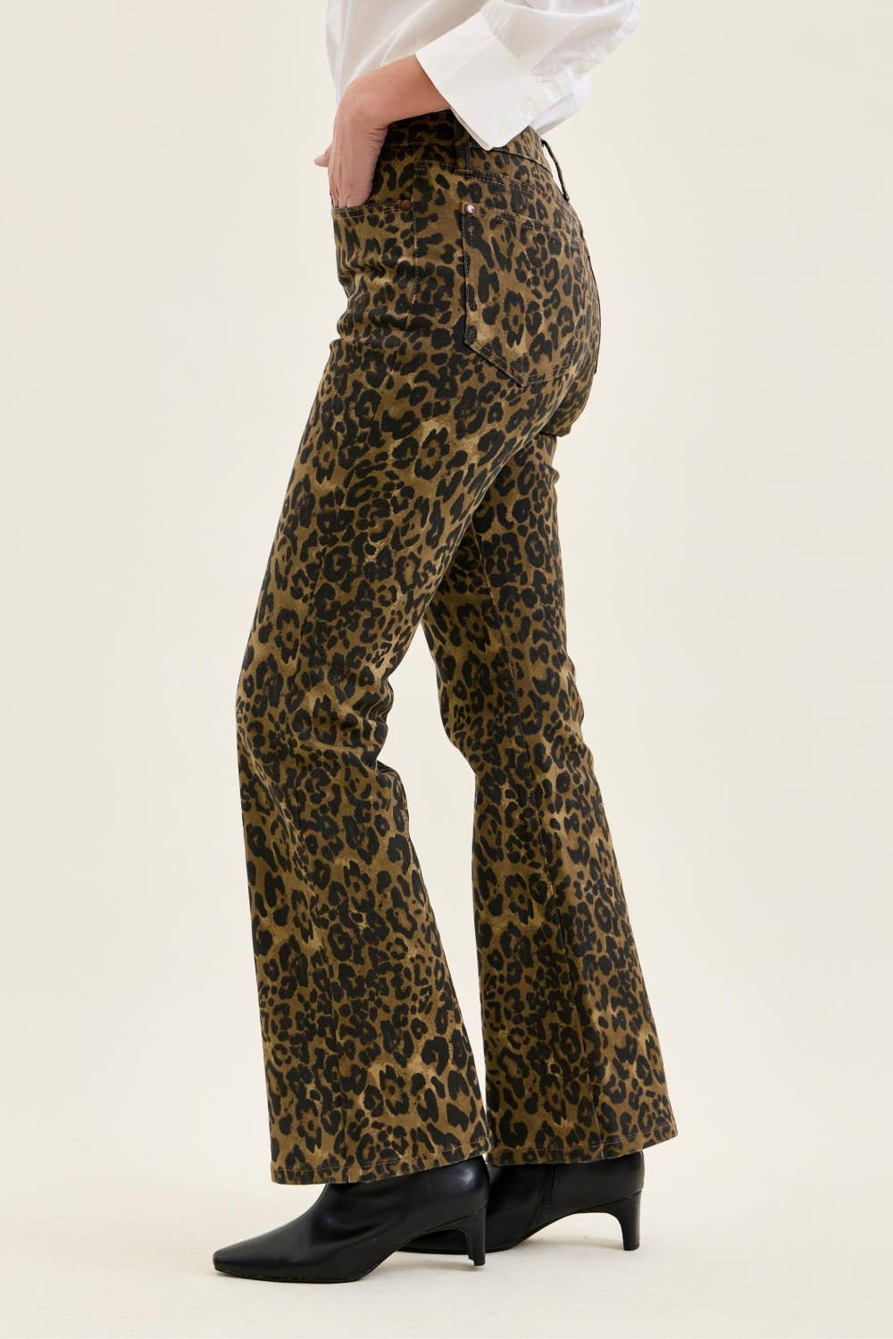 JUDY BLUE LEOPARD HW Bootcut