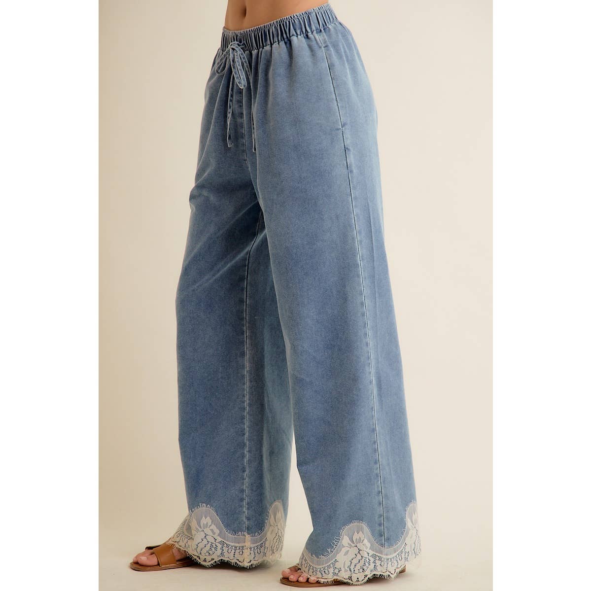 JUNE SHIP  LACE TRIM WIDE LEG ELASTIC MID RISE DENIM PANTS: DENIM