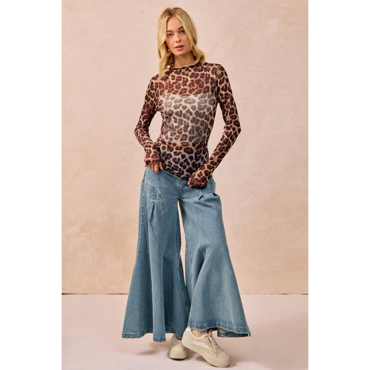 AUG SHIP MESH LEOPARD PRINTED TOP WITH LONG SLEEVES: LEOPARD