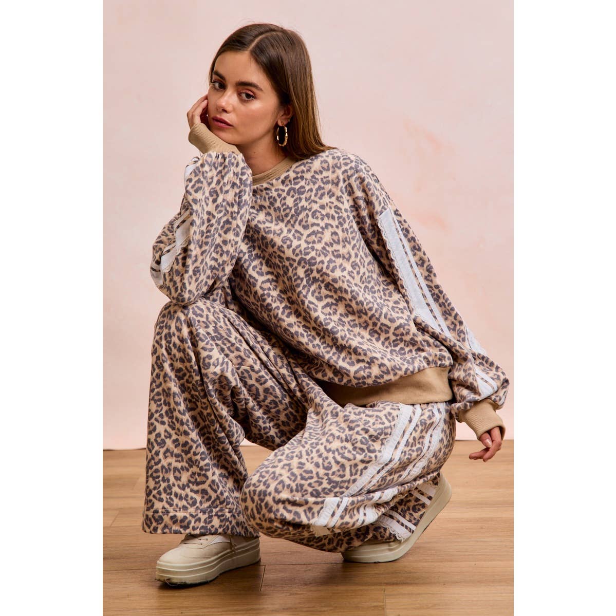 LEOPARD FRENCH TERRY LACE CONTRAST SWEATSHIRT TOP: LEOPARD