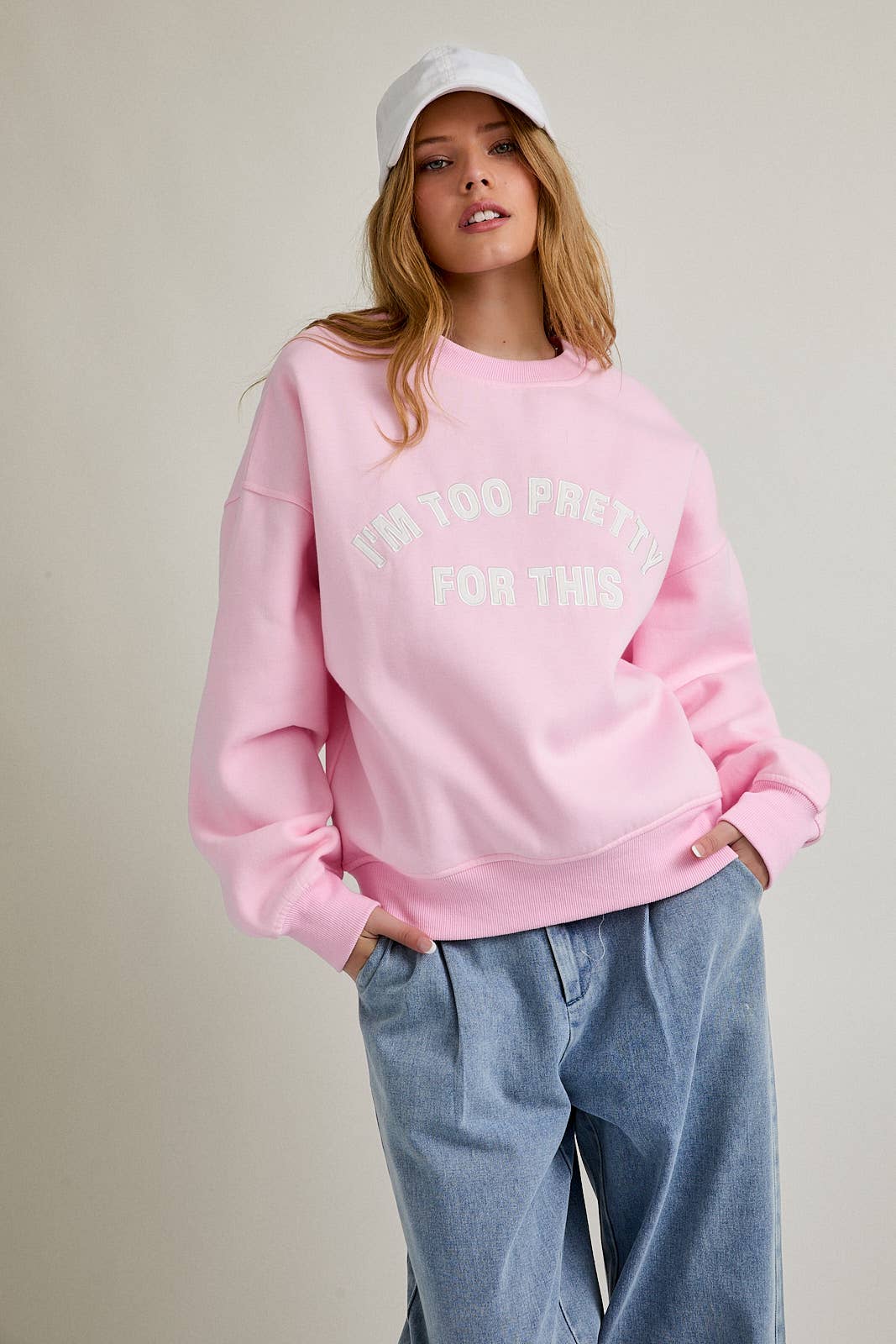 I'M TOO PRETTY FOR THIS OVERSIZED SWEATSHIRT