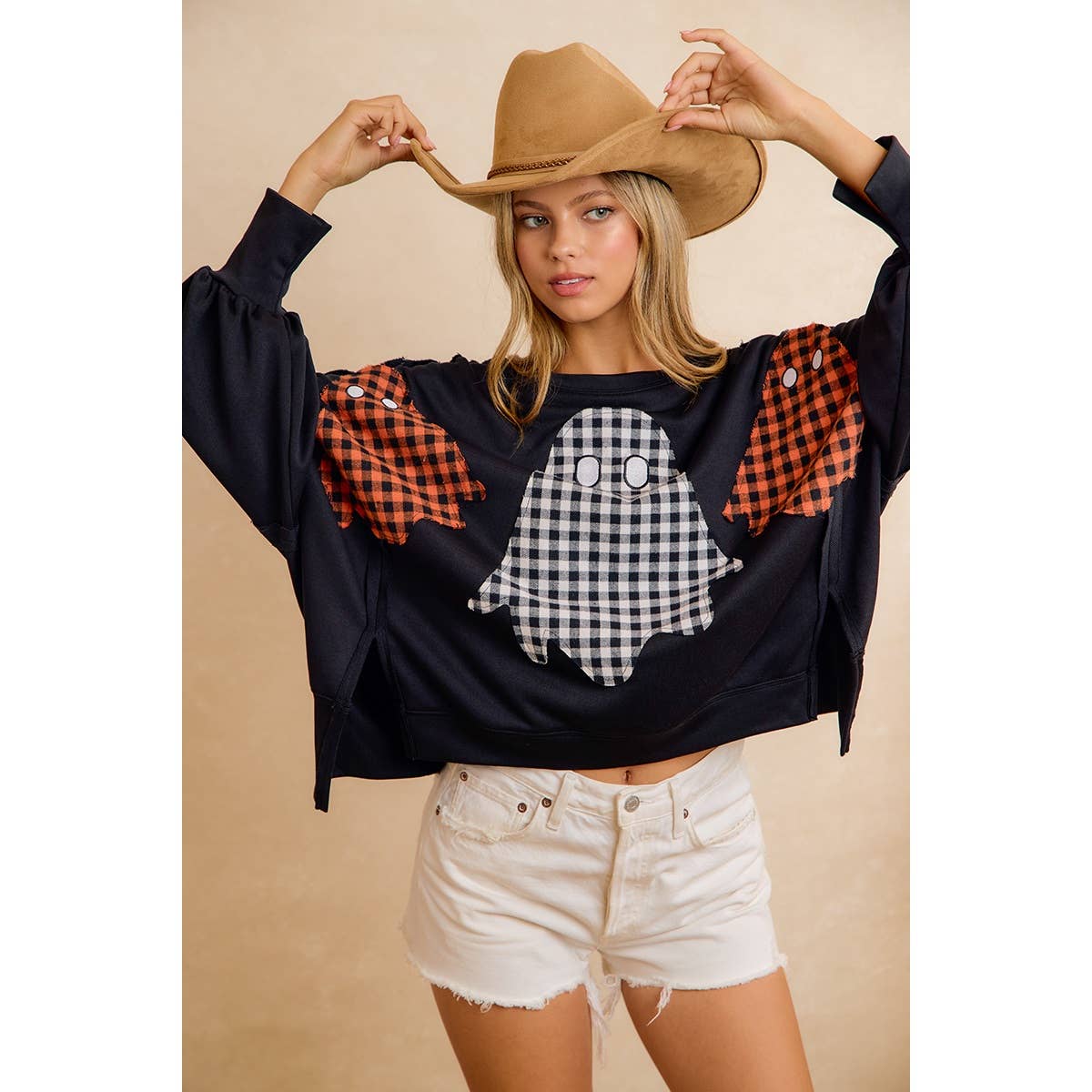 OCT 1st SHIP OVERSIZED PLAID GHOST APPLIQUE HALLOWEEN SWEATSHIRT: BLACK
