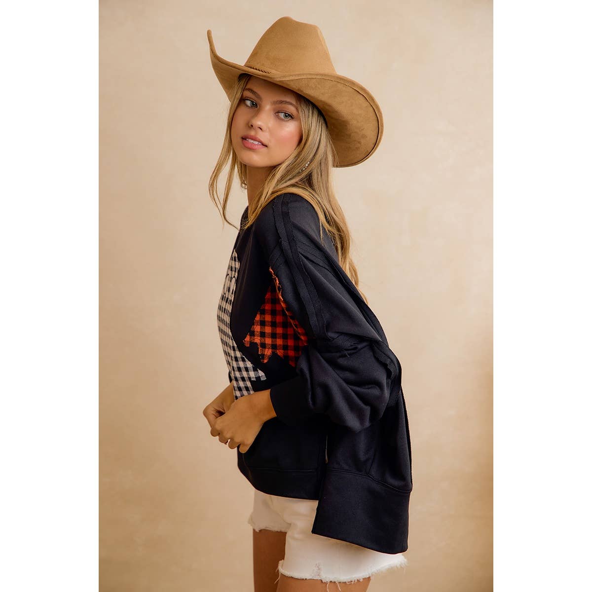OCT 1st SHIP OVERSIZED PLAID GHOST APPLIQUE HALLOWEEN SWEATSHIRT: BLACK