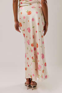 2 PIECE CREAM ROSE FLORAL STRAPLESS/SKIRT SET